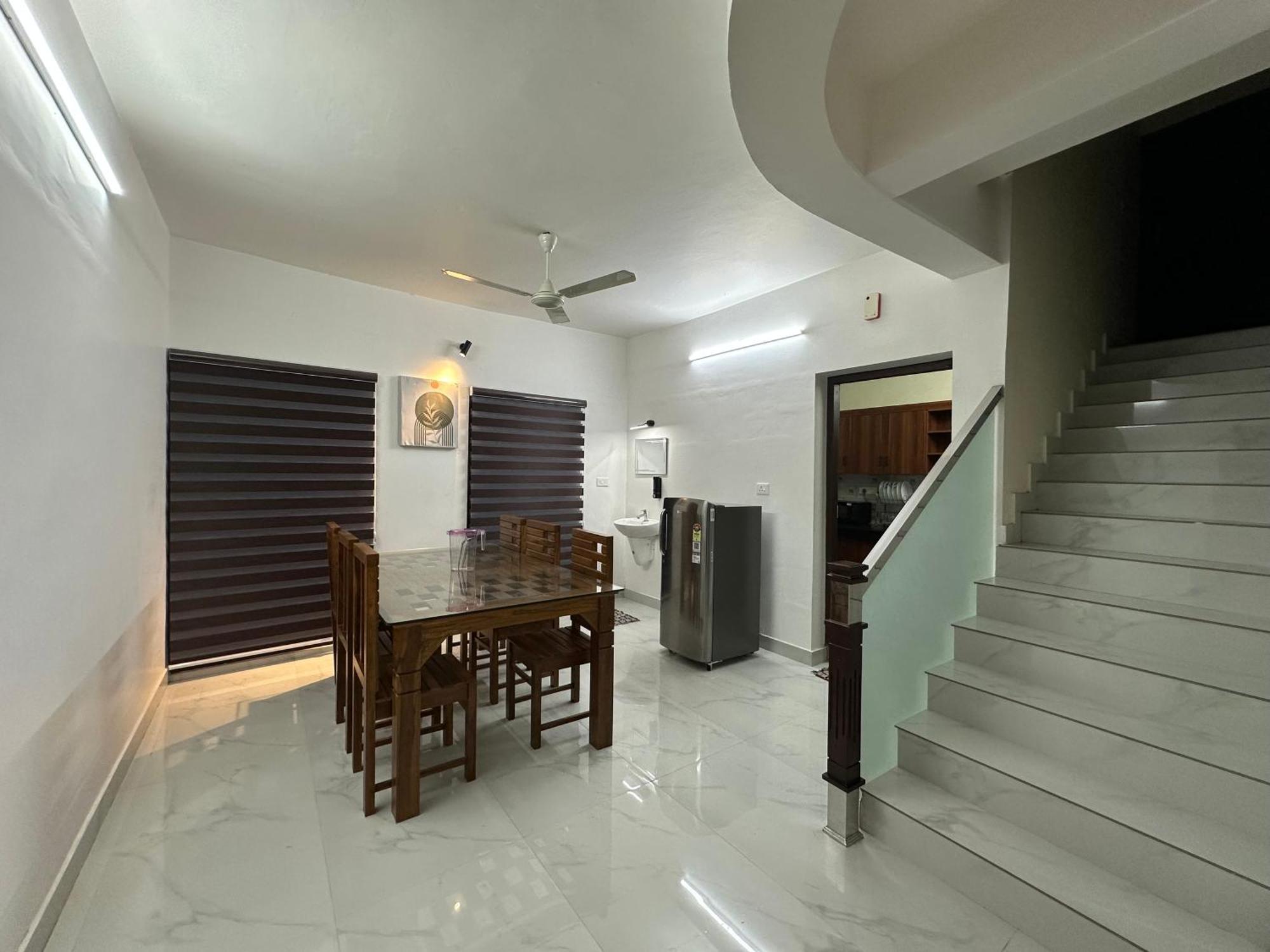 Padmanabham Villa Blissful 3Bhk Stay Near Airport Thiruvananthapuram Exterior photo